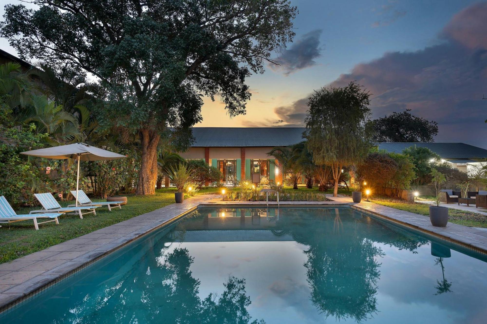 Protea Hotel By Marriott Ndola Exterior foto